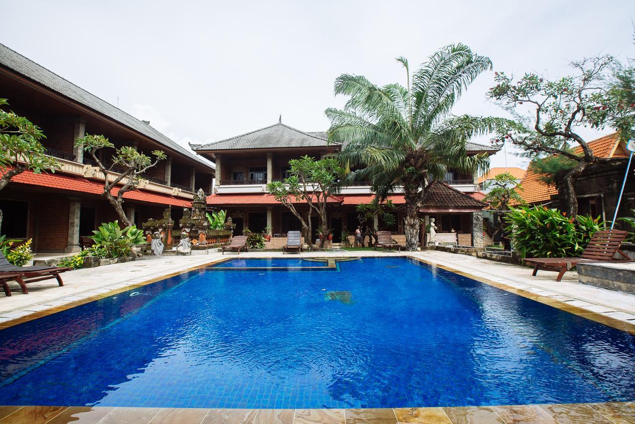 Tunjung Bali Inn Kuta Lombok Exterior foto