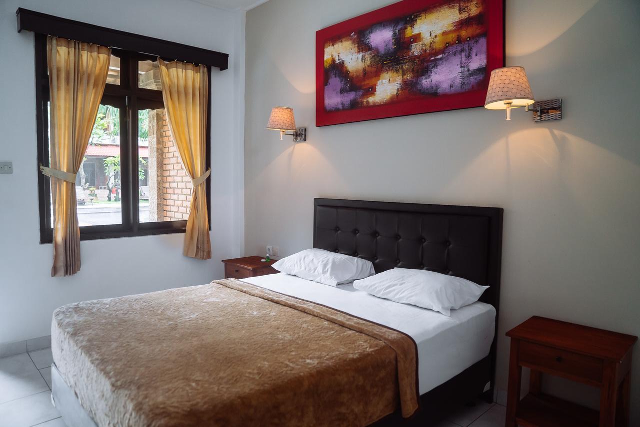 Tunjung Bali Inn Kuta Lombok Exterior foto